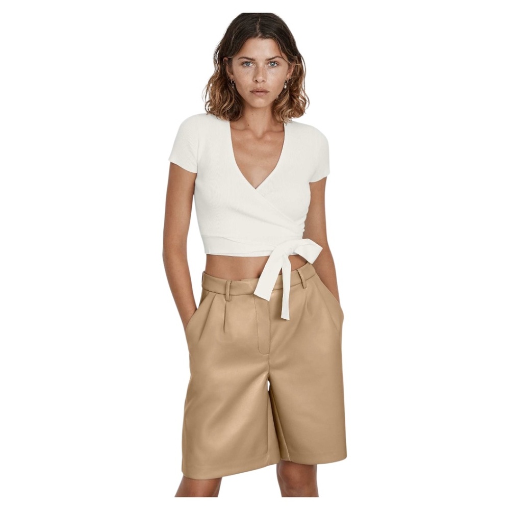 NWT. Aritzia * Wilfred All Tied Up Short Sleeve Wrap Sweater. White. Size: Large